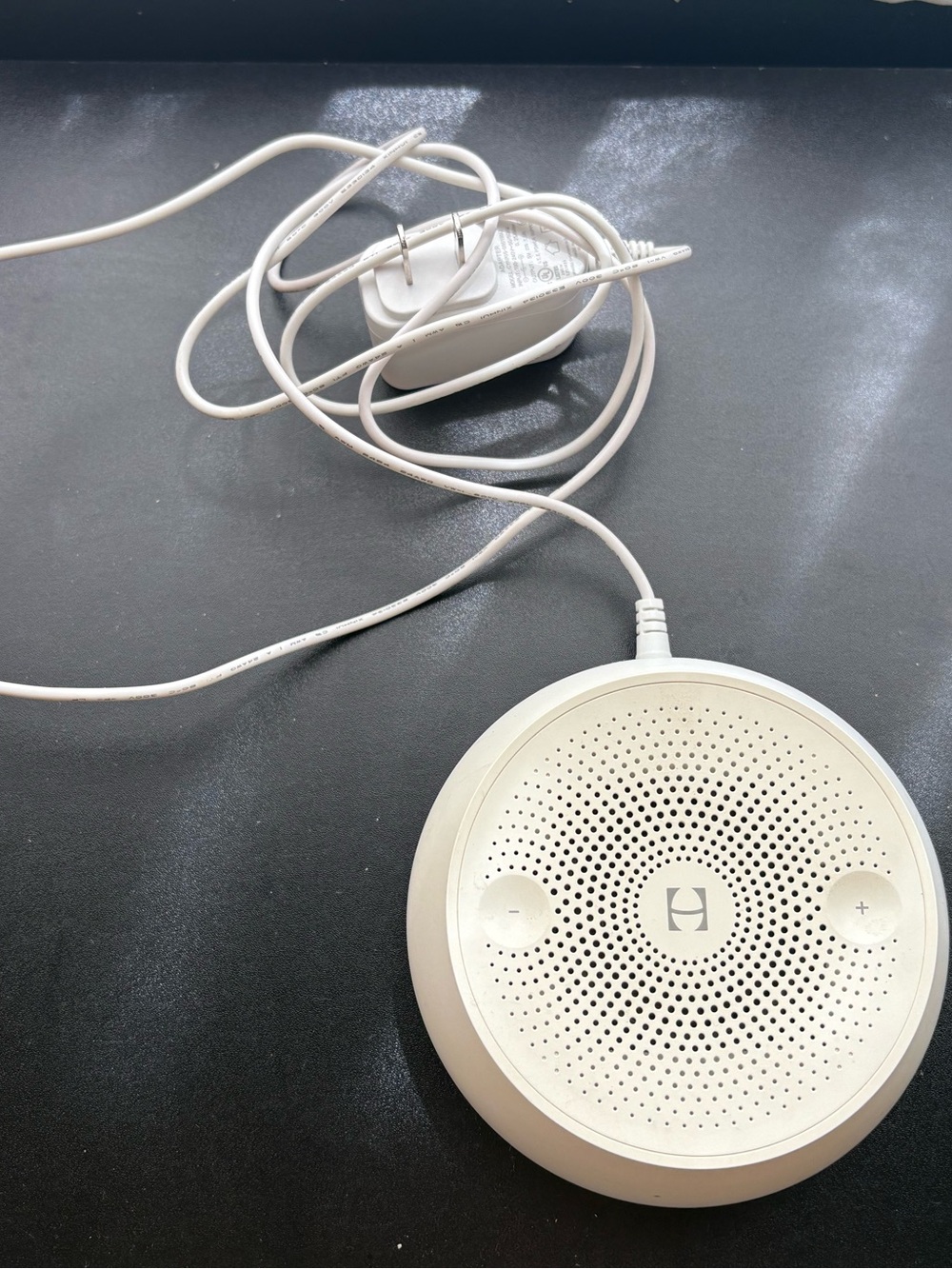 Hatch rest mini sounds machine